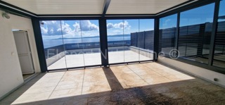 Čiovo, Okrug G, penthouse 66 m2, +69 m2 roof terrace, sea view