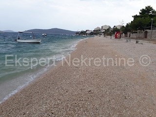 Marina, Sevid, terreno edificabile di 967 m2, seconda fila dal mare e dalla spiaggia