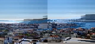 Seget Vranjica, villa 220 m2 on 2 floors.new construction, sea view