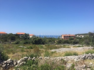 Vinišće, building plot 2871 m2, near water and electricity