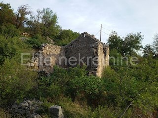 Hreljin - ottimo terreno edificabile con vista sul mare