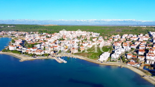 DIKLO, ZADAR - ATTRATTIVA TERRENO