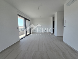 DIKLO, APPARTAMENTO 2° PIANO, 50m DAL MARE