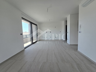 DIKLO, APPARTAMENTO 2° PIANO, 50m DAL MARE
