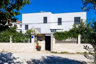 Casa Sukošan, 345m2