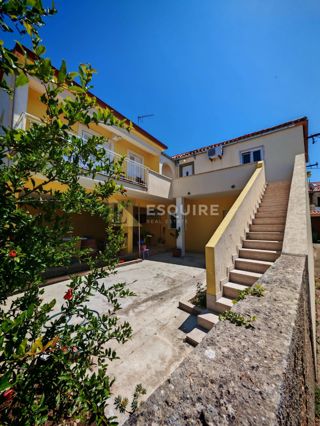 Casa Petrčane, Zadar - Okolica, 185m2