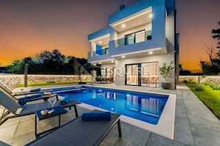 Casa Privlaka, 370m2