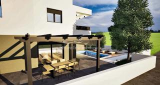 Appartamento duplex in una casa con piscina, Vodice