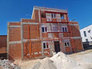 Apartments in a new building, 400 m from the sea, island Vir