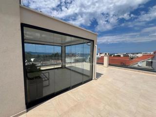 Zara - appartamento con terrazza sul tetto