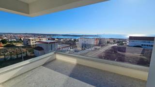 Novalja - nuovo edificio, 2° piano, vista mare