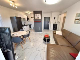 Città di Krk, Appartamento con terrazza a 300 m dal mare