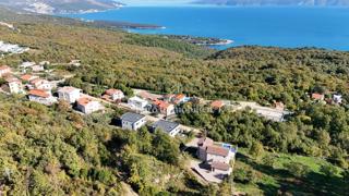 Drenje - terreno edificabile con progetto di villa