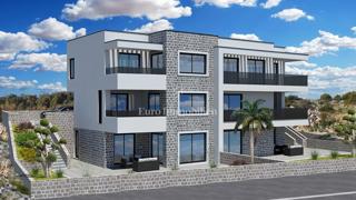 Appartamento 186 m2 con piscina - Vodice