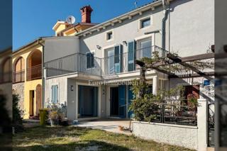Istria - casa con vista mare