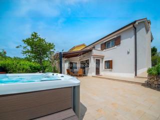 Isola di Krk - meravigliosa casa autentica, bella posizione