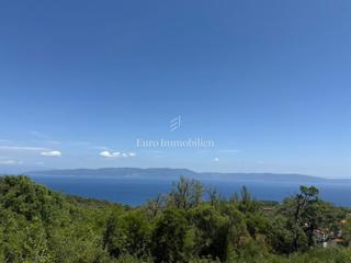 Istria - terreno edificabile con vista mare