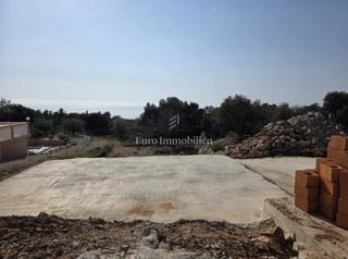 Isola di Pago - terreno edificabile con vista e permesso