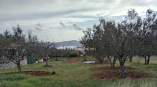 Terreno edificabile con vista mare