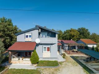 Vodnjan - casa con giardino e garage