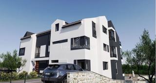 Sebenico - appartamento al primo piano, vicino al lago