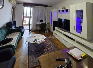 Kozala  Appartamento con due camere e soggiorno in vendita, ottima posizione