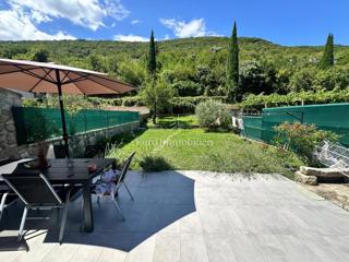 Istria - appartamento ristrutturato con ampia terrazza