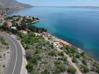 Terreno a 30 metri dal mare