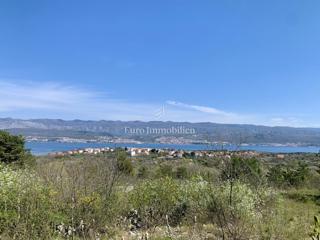 Terreno edificabile con vista mare aperta