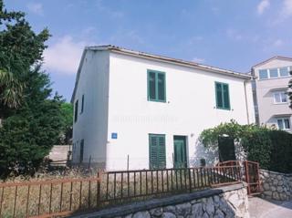 Novalja - casa con appartamento separato in centro città