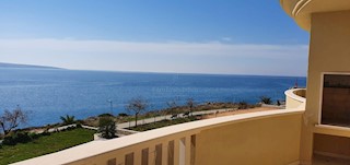 Povljana - Apartment by the sea - sale