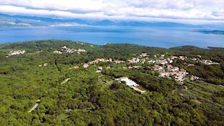 Terreno con vista mare - isola di Krk