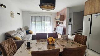 Parenzo, dintorni - moderna casa a schiera