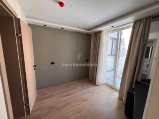 Appartamento recentemente ristrutturato nel centro di Crikvenica