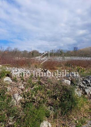 Building plot with sea view, 3284 m2, Malinska - island of Krk