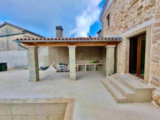 Bellissima tenuta nell'Istria centrale