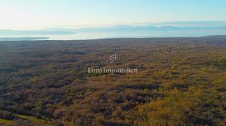 Terreno edificabile vicino a Dobrinj