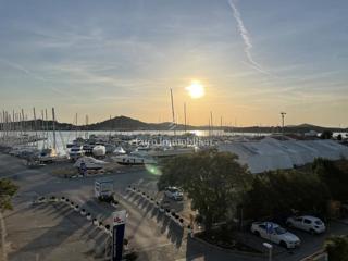 Appartamento con vista mare