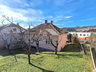 Casa Indipendente con Giardino nel Centro di Krapina