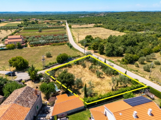 Bellissimo terreno con vista mare e permesso di costruzione, Sveti Lovreč, Istria