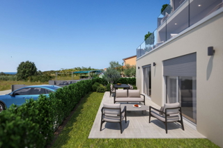 Istria, Parenzo, appartamento moderno con giardino