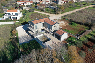 Una bellissima villa con una vista aperta sulla natura, Visignano, dintorni