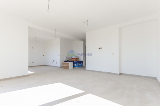 Appartamento 93m2 con piscina, Parenzo