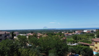 Terreno 2244m2, zona di Parenzo
