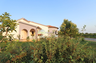 Zona di Visignano - casa a un piano con 3 camere da letto e un ampio giardino