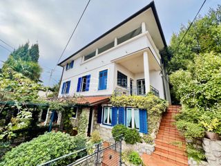 Pobri, Opatija - Okolica, 369m2