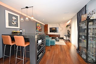 Casa esclusiva con jacuzzi e sistema smart-home, vicino a Parenzo!