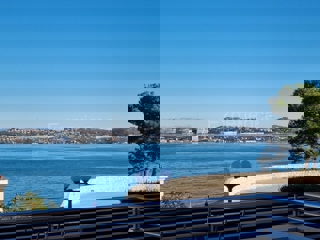 POSIZIONE ESCLUSIVA! Crveni vrh - appartamento con spaziosa terrazza, VISTA MARE!