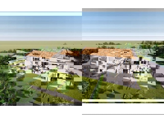 Quadrilocale al piano terra con giardino e 2 posti auto – Tar