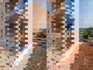 Vicino a Parenzo - a circa 1.8 km dal mare, appartamento con GIARDINO!